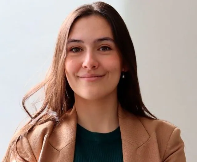 Sara Zamora, abogada especialista en accidentes de tráfico Legalcar